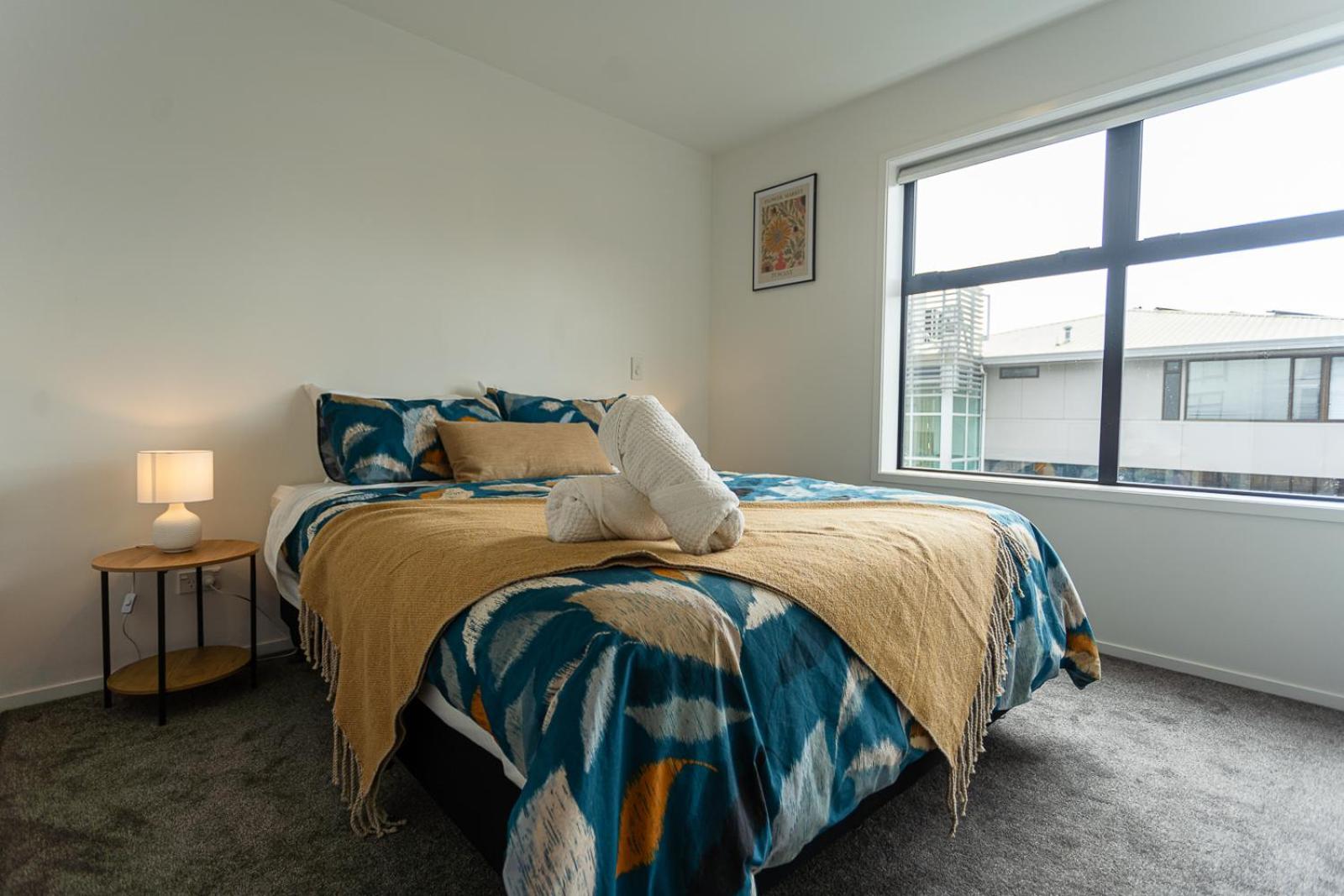 Modern 2 Bedroom Townhouse In Cbd With Parking! Sleeps 5 Christchurch Extérieur photo